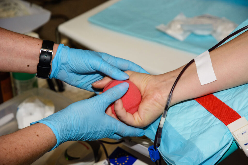 softipacka-kvapka-krvi-2018-2